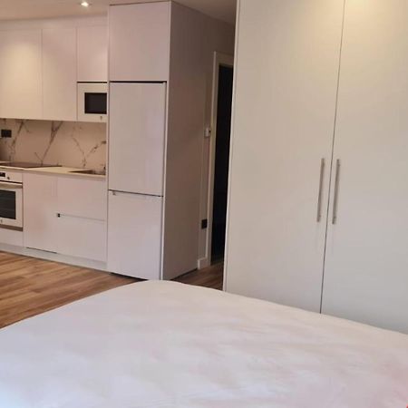 V53 Lb Apartment Виго Екстериор снимка